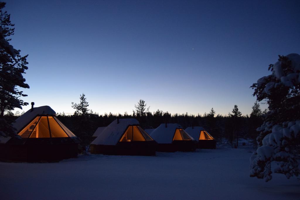 Wilderness Hotel Muotka & Igloos Saariselkä Exteriör bild